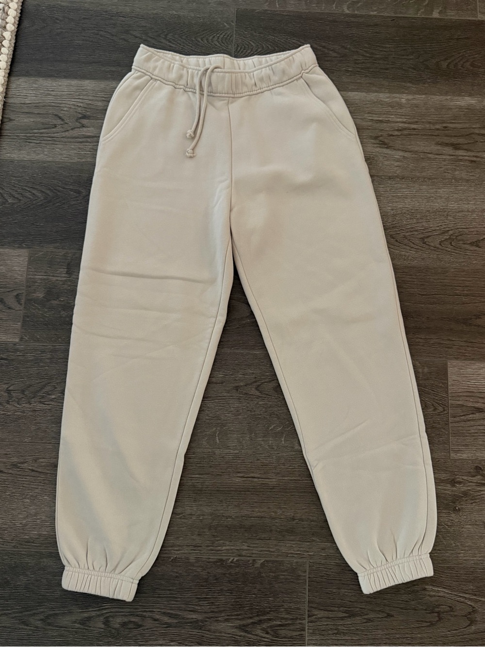 Abercrombie & Fitch • Cream Jogger Sweatpants - Cozy Pull-On Bottoms • NWOT